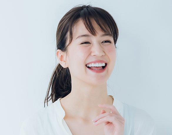 笑顔の女性